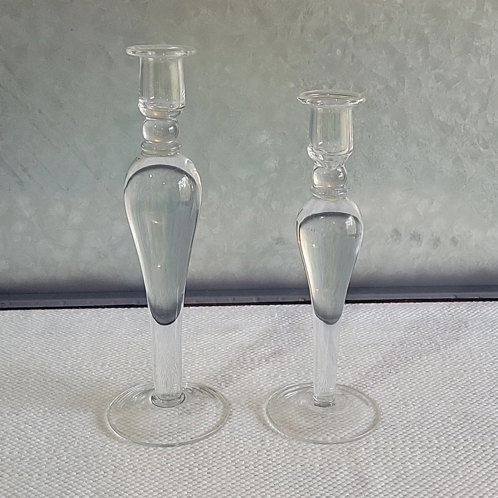 Beautiful vintage heavy glass candlesticks 10